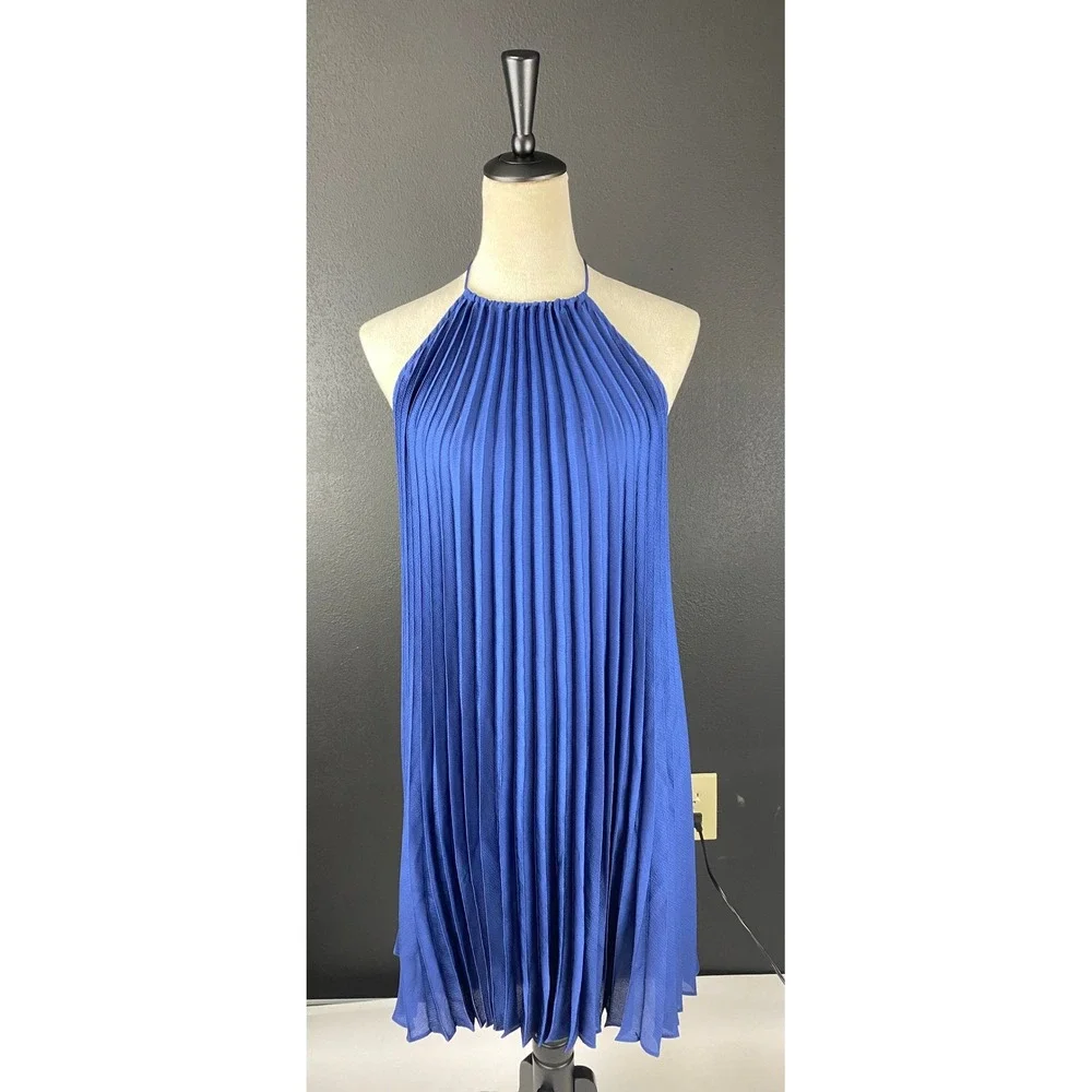 ladies size 42 dress Spanish Dress on offer, Size 42